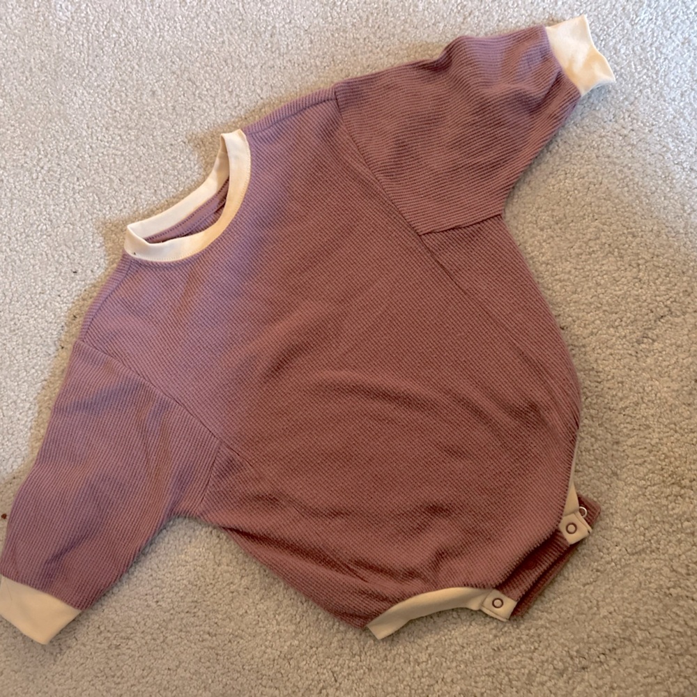 Cat and Jack relaxed fit body suit